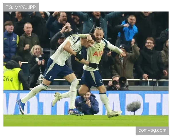 热刺新7号西蒙斯场均丢失球权14.7次成赛季最大水货